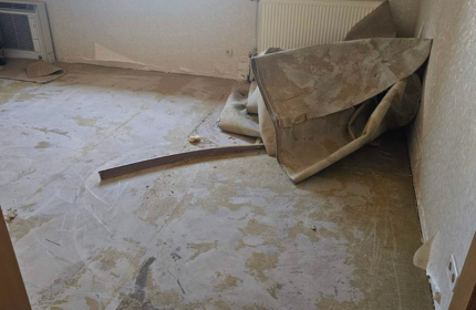 Entkernungsarbeiten Hausmeisterservice Baden Großformatige S&N Sany Fliesenleger
